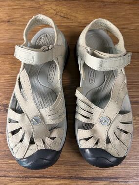 Keen Rose Hiking Sandals Women’s Size 7.5 Mary Jane Strappy Shoes